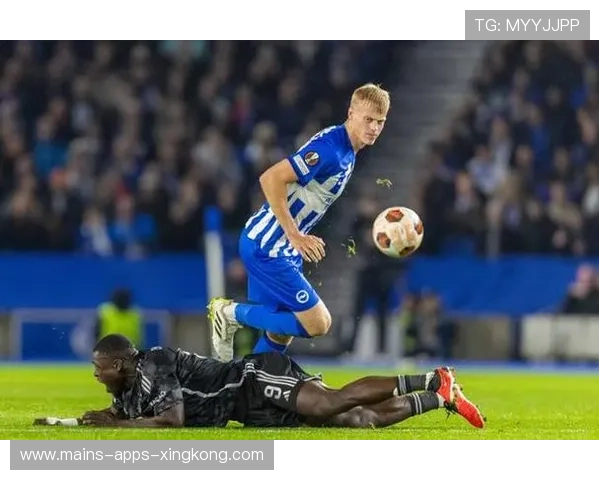 巴黎摧毁热刺防线